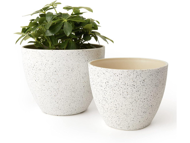 LA JOLIE MUSE Flower Pots Outdoor Garden Planters, Indoor Plant Pots with Drainage Holes, Plastic, Speckled White, Set 2 (8.6 + 7.5 Inch)