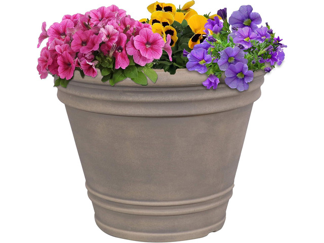 Sunnydaze 20-Inch Franklin Large Plant Pot - Polyresin Round Outdoor Planter with Drillable Drainage Hole - Beige