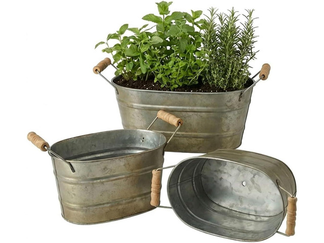vensovo Galvanized Metal Oval Planter Buckets with Handles Set of 3 Rustic Farmhouse Flower Tubs with Drain Holes & Plugs, Vintage Small Pots for...
