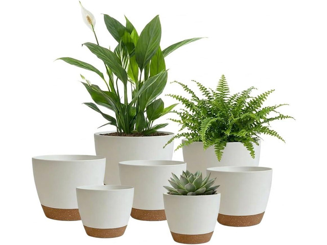 LIFFY Plant Pots, 8,7.5,7,6.5,6,5.5,5 Inch Plastic Self Watering Planters with Drainage Holes & Saucers, 7-Pack White Nursery Planting Pot with...