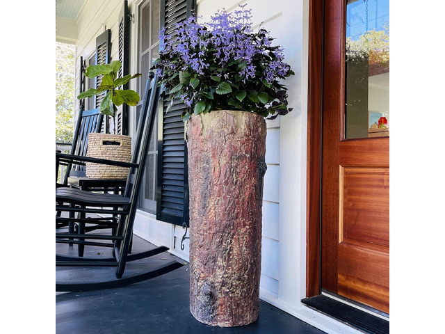 Farmhouse Porch and Patio Planter. Tall Country Vintage Plant and Flower Stand. Large Outdoor Deck and Garden Unique Rustic Log Pot Decor.