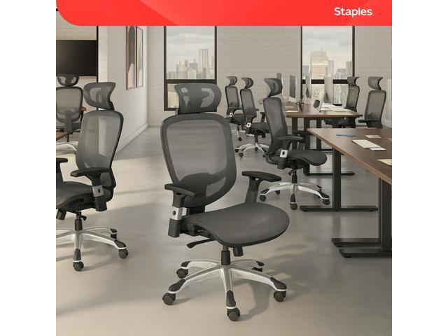 STAPLES Ergonomic Task Chair, Mesh, Ergonomic, Lumbar Support, Swivel, Gray