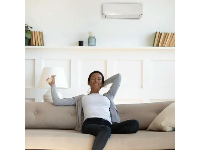 Multifuntional Remote Control Easy to Use Small Controller for Air Conditioning