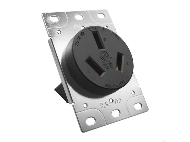 High Current 50A 125/250V NEMA 10 50P Outlet Featuring Weather Resistant Industrial Socket For Commercial Applications