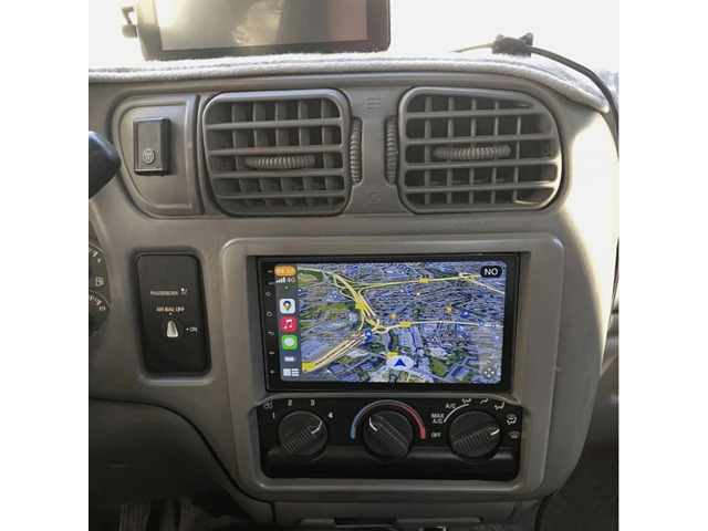7' Android 15 Touch Screen Car Radio for Chevy S10 2003-2006 2G+32G Wireless CarPlay Android Auto GPS Navigation AHD Backup Camera Microphone