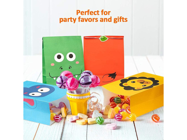 Mocoosy 24 Pack Animal Party Favor Bags, Goodie Bags for Kids Birthday, Small Gift Bags Bulk Paper Treat Bags for Toddler Baby Shower Party...