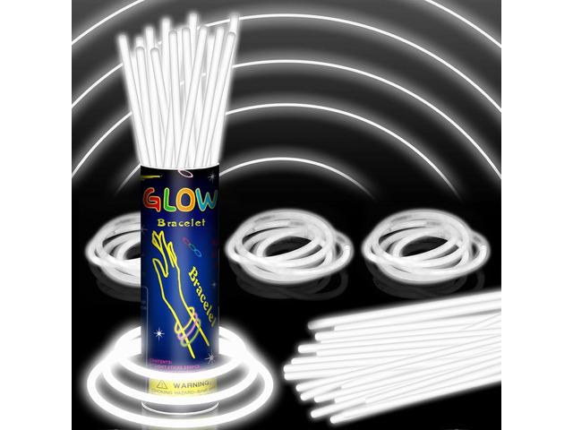 150 Pack 8 White Glow Sticks Bulk with 150 Connectors Neon Glow In The Dark Party favors Supplies for Holiday Birthday Party Decoration (White)