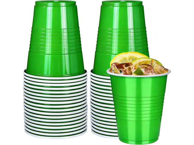 Vumdua Green Plastic Cups Disposable Cups, 12 oz Plastic Party Cups for Christmas, St Patrick's Day, Wedding, Birthday Party Supplies, Pack of 40