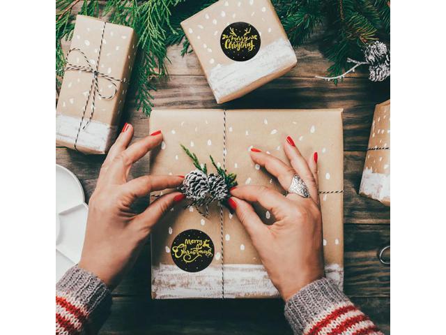 2 Rolls Christmas Gold Packing Bag Seal Stickers Removable No Residue Festive Decor els for Party Favors Gift Wrapping Craft