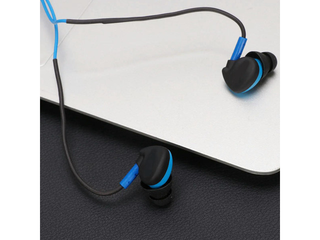 Wired in Ear Earbuds for Workout Wire Sweatproof Design Powerful Tight Bass High Definition Sound 3.5mm Audio