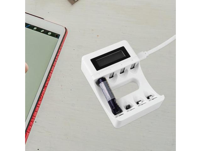 4 Slot Universal LCD Charger for Rechargeable Aa Aaa Batteries with Independent Charging Slots