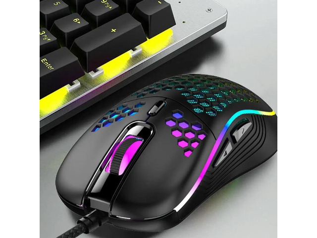 1Pcs Hollow-Out Gaming Mouse Black Wired Rgb Light Honeycomb Design Ergonomic Computer Mouse for Laptop Desktop Office Gaming
