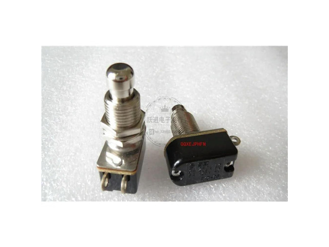 For SCI Electric Guitar Effects Foot Switch Carling Button Switch Foot Pin R13-85 Unlocked Normally Open