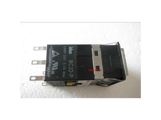 For Izumi IDEC MC3D-P LAMP 28V 0.7W Square Indicator, Loaded With 23X30MM