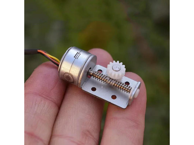 15BY Mini 15mm 2-Phase 4-Wire Stepper Motor for DIY Camera Monitor Linear Screw Shaft Rod Block with 13 Teeth Plastic Gear
