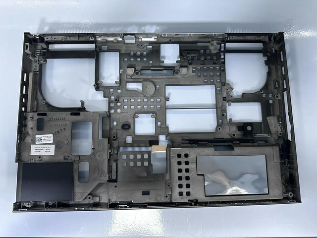 for M6800 6800 D shfor ell D cover Bottom case Lower cover Built-in skeleton 0VD7N7