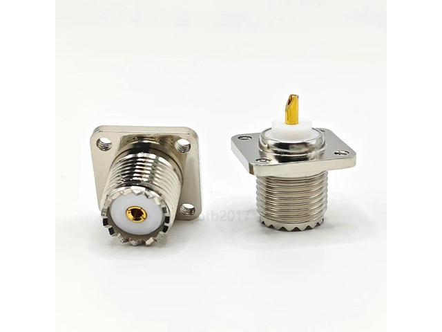 RF connector SL12-50KF four-hole flange 17.5 × 17.5 center distance 13 × 13 female seat MINIUHF