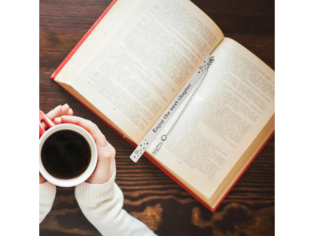 l Bookmark Stainless Steel Bookmark with Pendant Decoration for Books Holiday Festival Gift Small Gifts for Coworkers