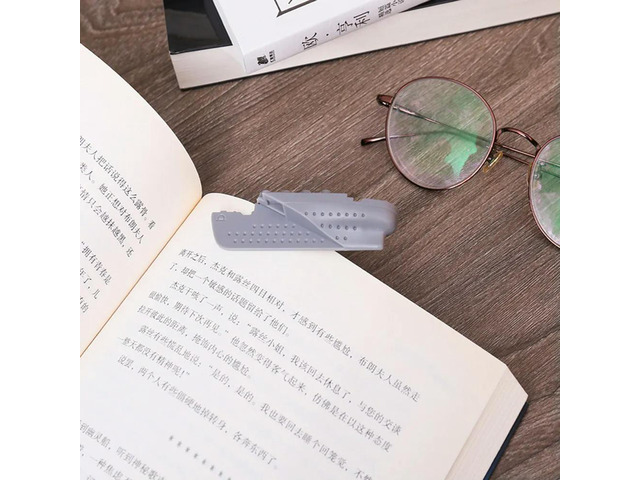 1Pcs Ship Themed Bookmark Premium ABS Plastic Reading Aid for Students Book Lovers Writers Creative Desk Decoration Gift