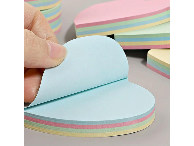 4Pcs Heart Shaped Memo Notes Sticky Memo Pads Removable Self Adhesive Lovely Writing Office Indexing Stickers