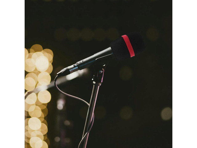 12Pcs Reusable Washable Sponge Mic Covers Bright Color Microphone Windscreen Protective Cover for Shared Environments Karaoke