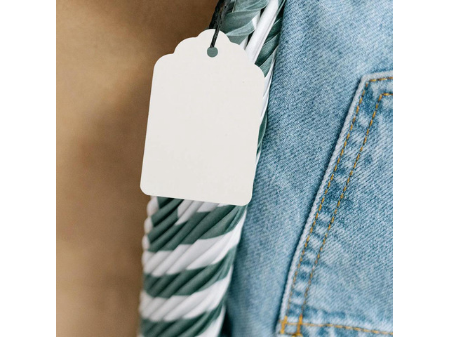 1000Pcs Blank Price Display Tags Paper Hanging els for Apparel Footwear Accessories Stationery Retail Display Shelf