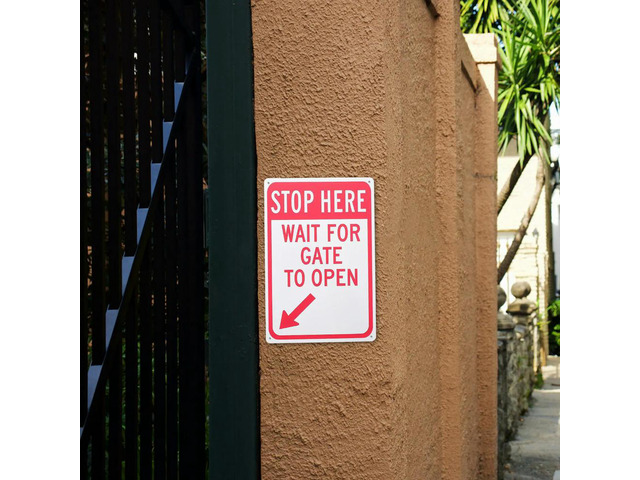 3Pcs Stop Here Warning Sign 12x8 Inch Vintage Iron Rounded Corner l Plaque for Garage Gate Safety Outdoor Commercial