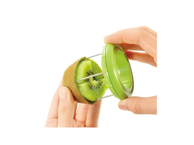 Fast Peel Any Fruit Or Soft Vegetable With Ease. Kiwi Slicer Peeler Pitter Scooper, Mango And Kimi Corer, Kiwi Fruit Scoop Kitchern Tool_Green