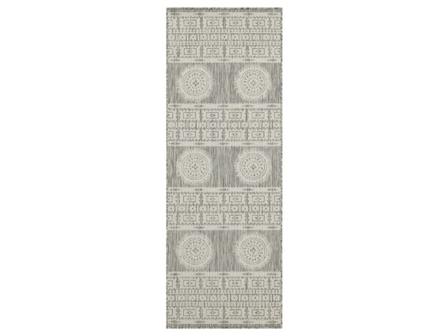 Sunshine GC_HAR2024 Silver 2 ft. 7 in. x 7 ft. 3 in. Indoor/Outdoor Area Rug