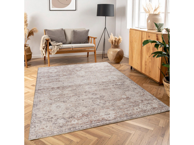 Majestic GC_RYL1001 L. Brown 5 ft. 3 in. x 7 ft. 3 in. Area Rug
