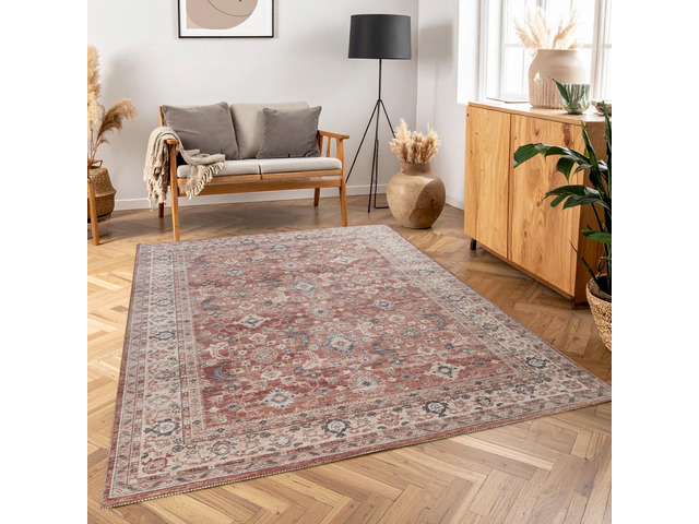 Majestic GC_RYL1005 Red 7 ft. 10 in. x 10 ft. 6 in. Area Rug