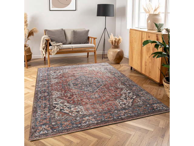 Majestic GC_RYL1009 Rose 5 ft. 3 in. x 7 ft. 3 in. Area Rug
