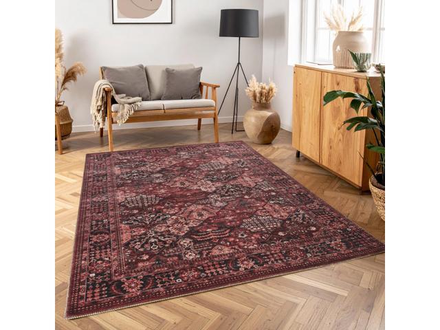 Majestic GC_RYL1010 Red 5 ft. 3 in. x 7 ft. 3 in. Area Rug