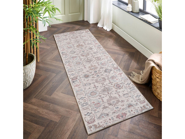 Oxford GC_NBL2011 Multi 2 ft. 7 in. x 9 ft. 10 in. Area Rug