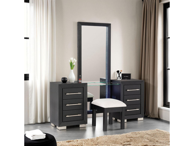 Contemporary Style 1Pc Vanity W/ Stool Metal Legs Usb Port Ball Bearing Glides Glass Top Full Length Mirror Black Finish Bedroom Furniture