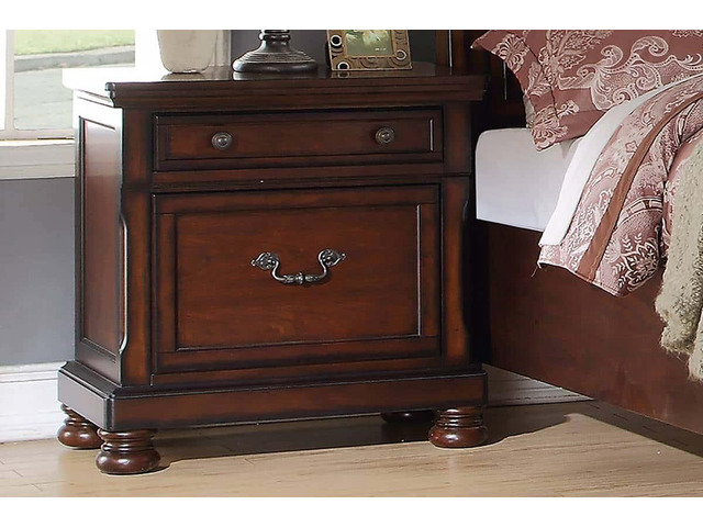 Traditional Formal Look Cherry Finish 1Pc Nightstand Storage Space Bedside Table Plywood Veneer Bedroom Furniture