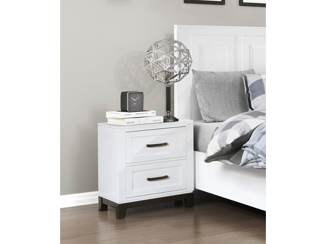White Finish Nightstand With 2X Storage Drawers Wooden Bedroom Furniture 1Pc