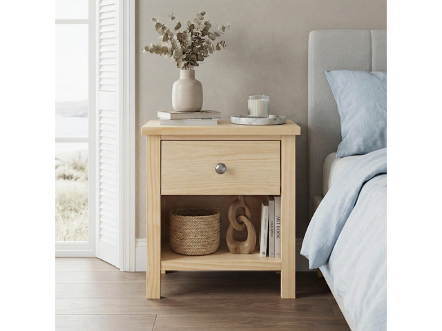 1-Drawer Nightstand With Storage Cubby Natural Pine Finish Wooden Bedroom Furniture 1Pc Bedside Table