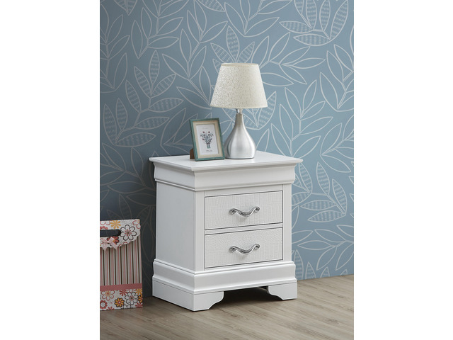 Elegant Transitional Nightstand In Silver Champagne