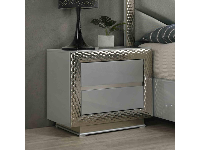 Glam Style 1Pc Nightstand Plinth Base Silver Molding Felt Lined Top Drawer Gray Finish Bedroom Furniture