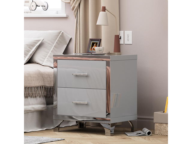 High Gloss Mirrored Nightstand With 2 Drawers,Modern End Table With Drawers,Mirrored High Gloss Wood Nightstand Metal Handle Bedside End Table For...