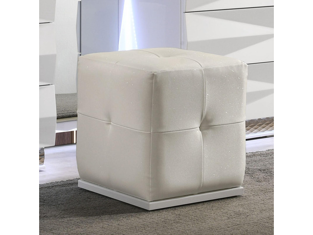 White Vanity Stool Tufting Rubberwood Contemporary Style 1pc Stool