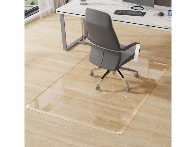 Beveled Edge Office Chair Mat for Carpet Crystal Clear 32' x 46' Heavy Duty Computer Desk Mats for Low Flat and No Pile Carpeted Floor or Hard...
