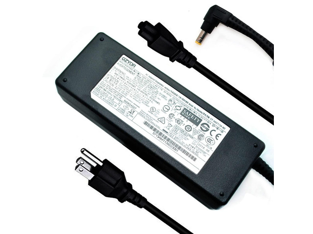 CF-54 Charger 15.6V 7.05A 110W CF-AA5713A M2 for Panasonic Toughbook CF-31 CF-33 CF-53 CF-52 CF-19 CF-74 CF-AA5713A M1 Laptop AC Adapter 5.5 * 2.5mm
