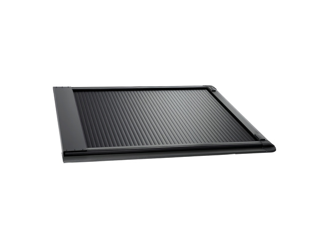 VEVOR Retractable Tonneau Cover 6.8FT Hard Truck Bed Cover Manual Retract, Compatible with 2017-2026 Ford F-250/350 Super Duty 6.8FT Bed (81.9'),...