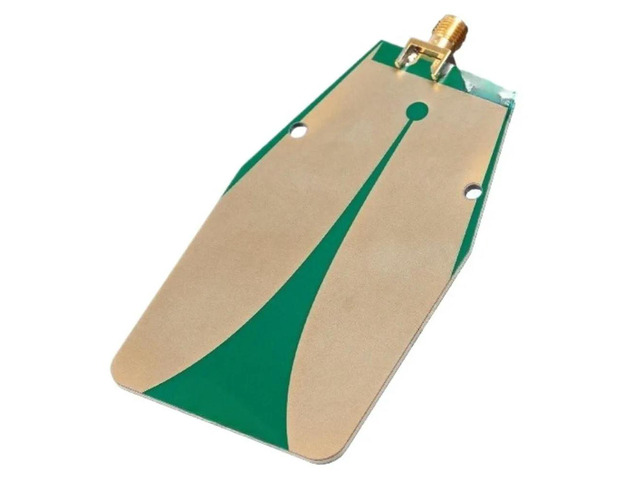 For R120 ultra-wideband directional antenna, 5GHz-13GHz
