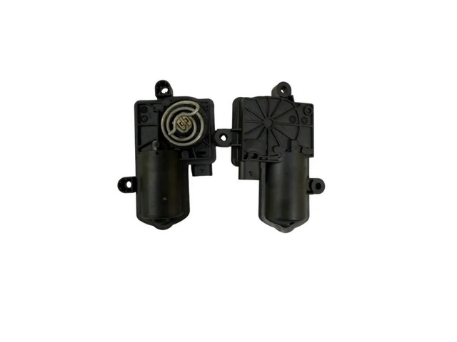 For 68239269AF 68420674AA68505881AALR137008A2229067403 Electronic Exhaust Valve