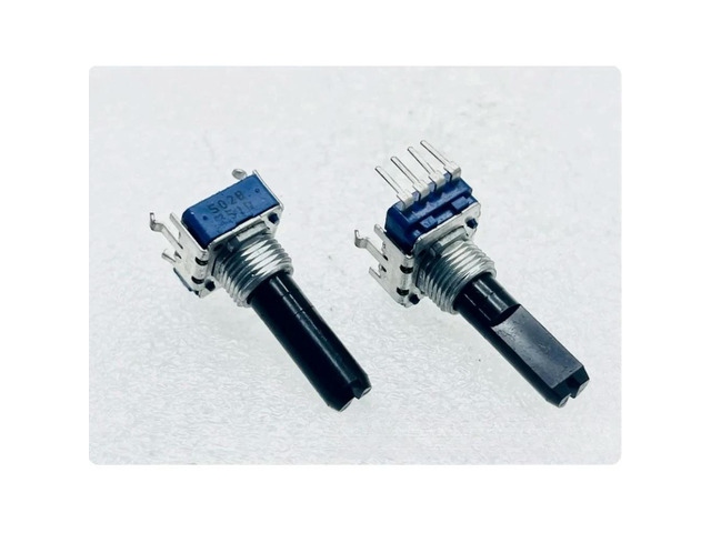 2pcs RK11 Rotary Potentiometer B5K 23mm Shaft Center Detent Volume Control for ALPS Mixer Amplifier