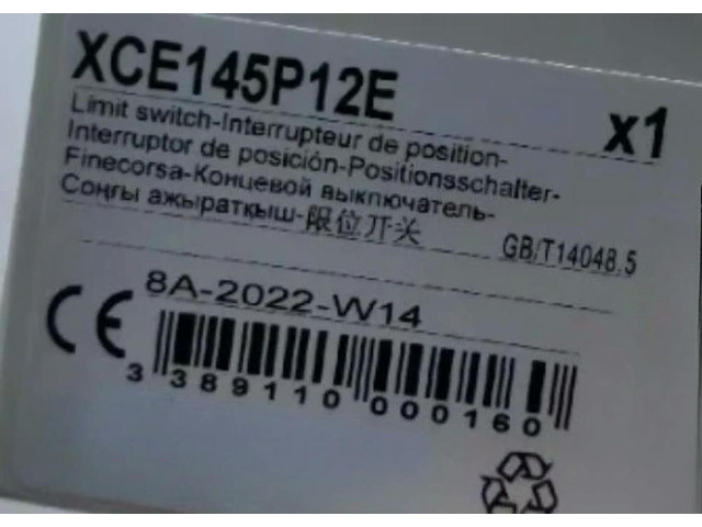 XCE145C travel limit switch with long handle and wheel XCE146C waterproof XCE145P12E Fast delivery