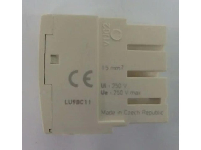 LUA1C11 Auxiliary touchpoint Fast delivery